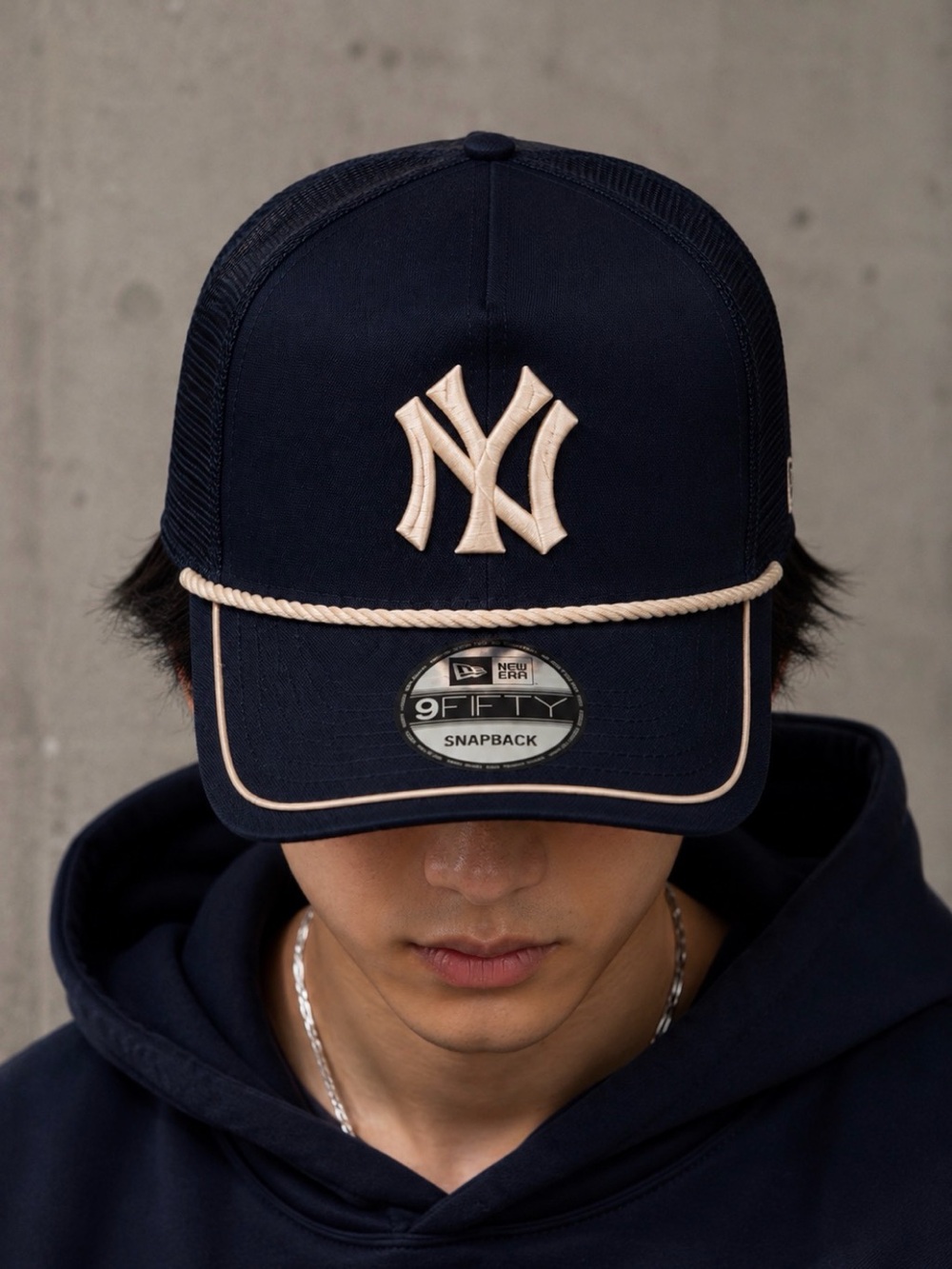 New Era NY Yankees 9FIFTY A-Frame Rope Trucker Snapback Hat Navy